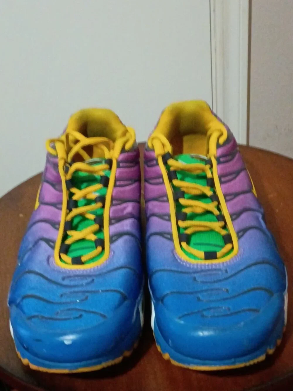 Nike Air Max Plus Shoes Youth Size 6.5Y Multicolor Running Sneakers CU4678-400